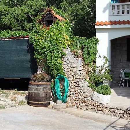 Appartamento With Parking Space Bol, Brac - 2900