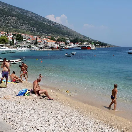 Appartamento With Parking Space Bol, Brac - 2900 Bol